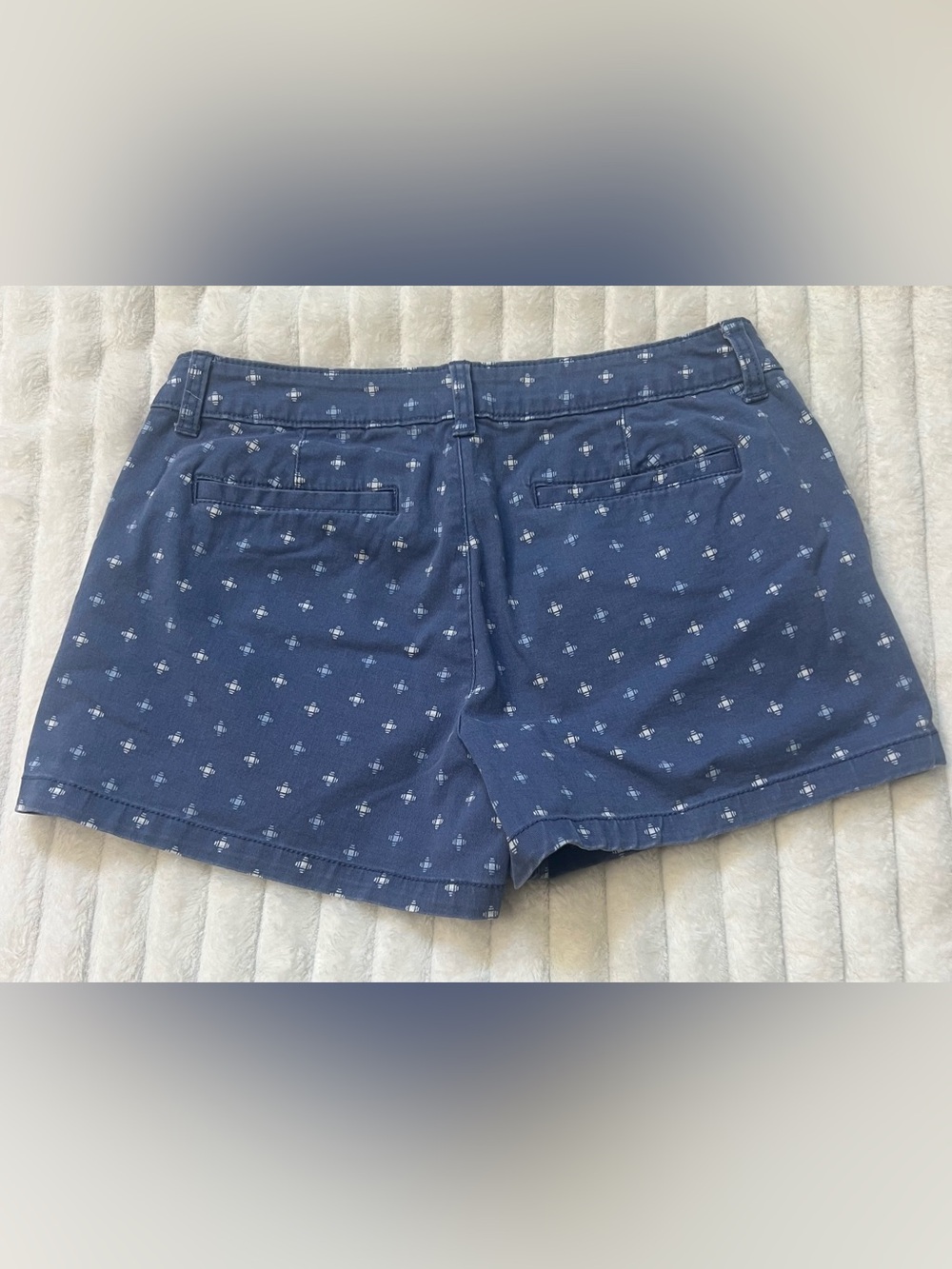 a.n.a  Blue Printed Mid-Rise Women’s Twill  Shorts Sz 4 - Picture 2 of 9